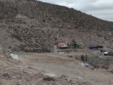 SE VENDE TERRENO LADERA DE CERRO LA BATALLA ,CALERA DE TANGO DE 5.500 M2 EN 1.000  UF