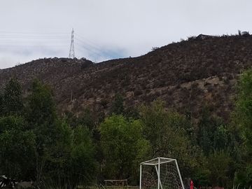 SE VENDE TERRENO LADERA DE CERRO LA BATALLA ,CALERA DE TANGO DE 5.500 M2 EN 1.000  UF
