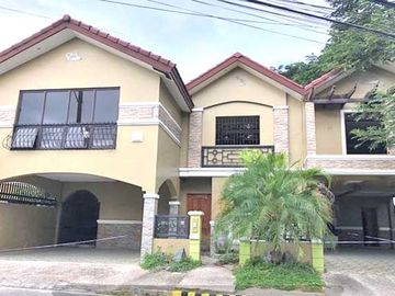 PRE-OWNED HOUSE AND LOT INSIDE CITTA ITALIA SUBDIVISION - MOLINO BOULEVARD, BACOOR, CAVITE NEAR WALTERMART BACOOR - WILCON DEPOT - PASEO DE BACOOR - B