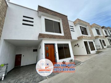 MODERNA CASA DE VENTA DENTRO DE CONDOMINIO, Sector Balzay C1343