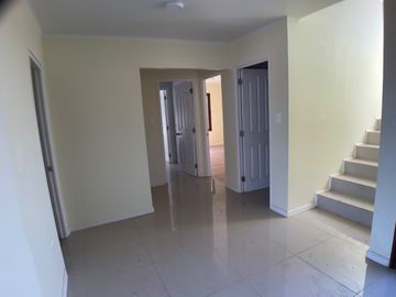 Casa Nueva Impecable En Condominio Mantagua