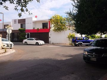 Casa en venta en Cumbres San Agustin, Monterrey, Nuevo Leon