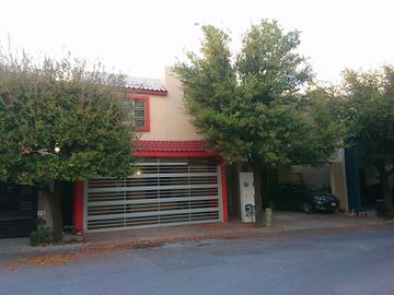 Casa en venta en Cumbres San Agustin, Monterrey, Nuevo Leon