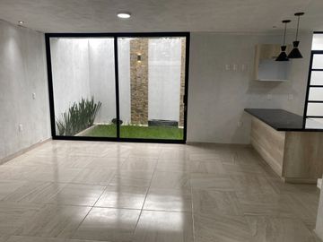 VENTA EXCELENTE CASA NUEVA, TEPETICPAC, TOTOLAC, TLAXCALA (JUNTO A LA CANDELARIA)