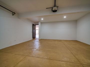 Casa con hermosa vista al oceano a unos minutos de Playa La Mision, Ensenada