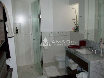 RESIDENCIA EN VENTA SAN BERNARDO ZONA ANDARES $ 31´850,000.00