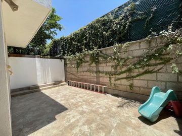 CASA EN VENTA EN HACIENDA SAN ÁNGEL - Cuatro habitaciones - Zona Sureste - León Gto