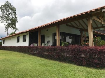 Casa Campestre en Venta – Calarcá Quindío