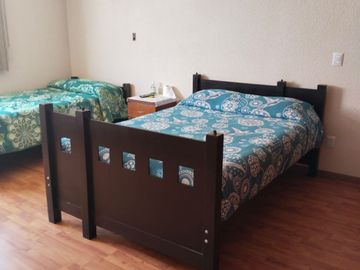 Excelente oportunidad, linda casa amplios espacios en Toluca