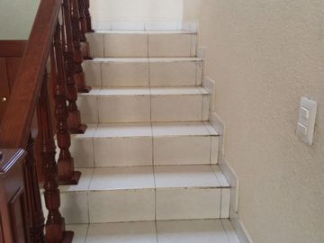 Excelente oportunidad, linda casa amplios espacios en Toluca