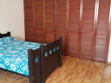 Excelente oportunidad, linda casa amplios espacios en Toluca