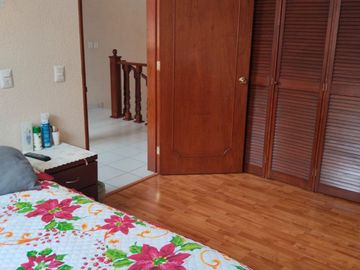 Excelente oportunidad, linda casa amplios espacios en Toluca
