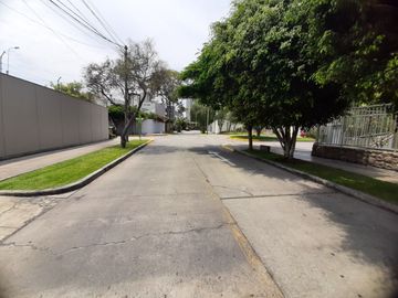 PRECIO DE OCASIÓN... Casa con Piscina en Miraflores