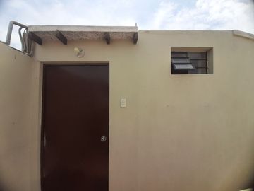 PRECIO DE OCASIÓN... Casa con Piscina en Miraflores