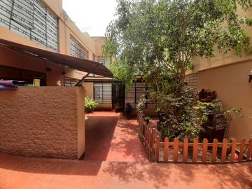 PRECIO DE OCASIÓN... Casa con Piscina en Miraflores
