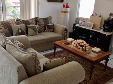 Venta casa en Cuernavaca zona residencial Lomas de Ahuatlán