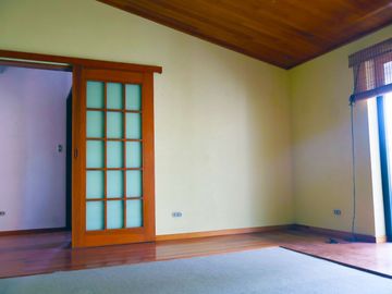 Casa residencial en venta, Fraccionamiento Real del Monte, zona plaza Galerías Serdán, Puebla, Pue.