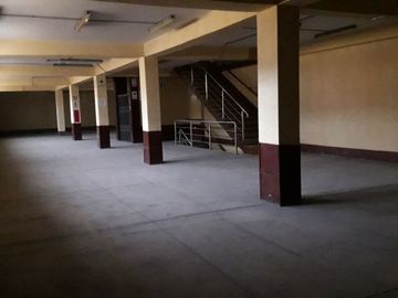 VENDO TERRENO COMERCIAL EN JIRON CHOTA -  CERCADO DE LIMA