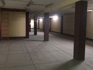VENDO TERRENO COMERCIAL EN JIRON CHOTA -  CERCADO DE LIMA