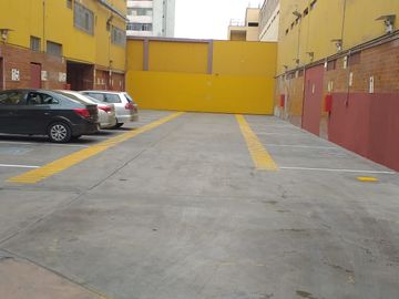 VENDO TERRENO COMERCIAL EN JIRON CHOTA -  CERCADO DE LIMA