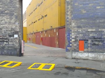 VENDO TERRENO COMERCIAL EN JIRON CHOTA -  CERCADO DE LIMA