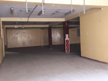 VENDO TERRENO COMERCIAL EN JIRON CHOTA -  CERCADO DE LIMA