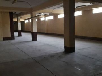 VENDO TERRENO COMERCIAL EN JIRON CHOTA -  CERCADO DE LIMA