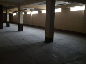 VENDO TERRENO COMERCIAL EN JIRON CHOTA -  CERCADO DE LIMA