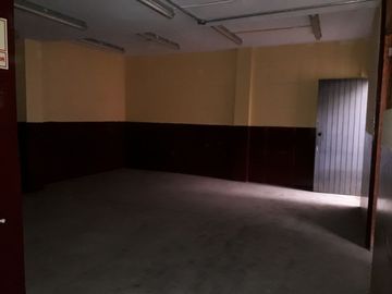 VENDO TERRENO COMERCIAL EN JIRON CHOTA -  CERCADO DE LIMA