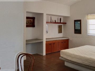 CASA SOLA EN VENTA