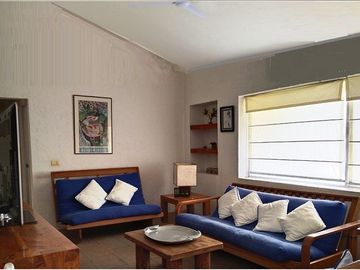 CASA SOLA EN VENTA