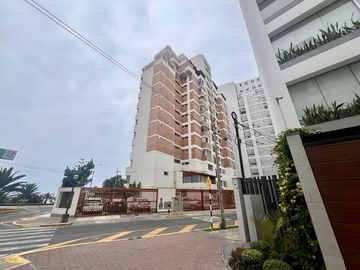 VENTA DPTO FLAT MALECON CISNEROS MIRAFLORES 162.38 M2