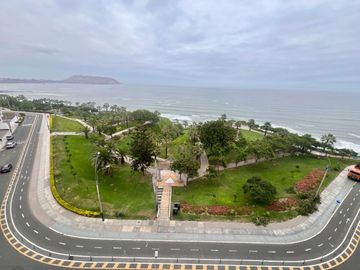 VENTA DPTO FLAT MALECON CISNEROS MIRAFLORES 162.38 M2