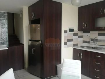 💥VIVENDA INMOBILIARIA ALQUILA LINDO. DÚPLEX EN CAYMA!💥
