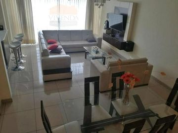 💥VIVENDA INMOBILIARIA ALQUILA LINDO. DÚPLEX EN CAYMA!💥