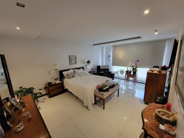 Departamento en Venta de 200 Metros en el sector de Cumbaya, Colegio Alemán