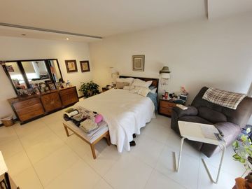 Departamento en Venta de 200 Metros en el sector de Cumbaya, Colegio Alemán