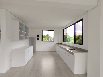 TWO STOREY BRAND NEW SINGLE HOUSE & LOT FOR SALE in Sun Valley Subdivision Antipolo City. ** 2 Storey with Basement Lanai **