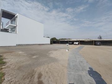 TERRENO 162m² - EXCLUSIVO CONDOMINIO PLAYA ESCONDIDA - PTA NEGRA