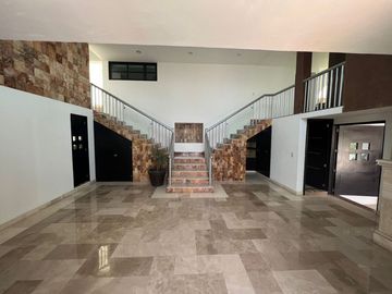 Casa Residencial Villa Satélite Calera