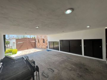 Casa Residencial Villa Satélite Calera
