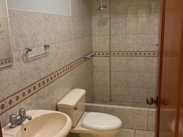 VENDO DEPARTAMENTO 1ER PISO JIRON LAS HIGUERAS 270 URB.RESIDENCIAL MONTERRICO LA MOLINA