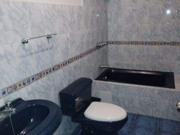 VENDO DEPARTAMENTO 1ER PISO JIRON LAS HIGUERAS 270 URB.RESIDENCIAL MONTERRICO LA MOLINA