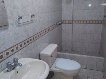 VENDO DEPARTAMENTO 1ER PISO JIRON LAS HIGUERAS 270 URB.RESIDENCIAL MONTERRICO LA MOLINA