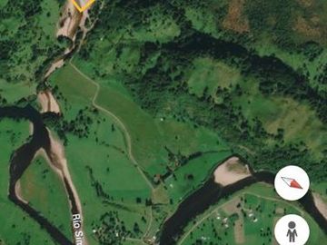 VENDO 17 HECTAREAS, UBICADO EN RIO CARACOLES, COMUNA DE AYSEN, REGION DE AYSEN.