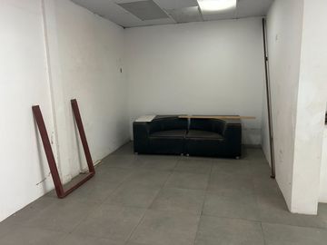 vendo propiedad de más de 600 m2 en entrada Urdesa Norte