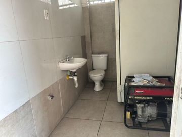 vendo propiedad de más de 600 m2 en entrada Urdesa Norte