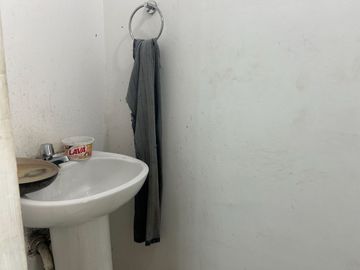 vendo propiedad de más de 600 m2 en entrada Urdesa Norte