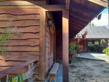 EN PUCON, VENTA HERMOSA CASA EN PARCELA 5000M2 PRECIOSAS VISTAS