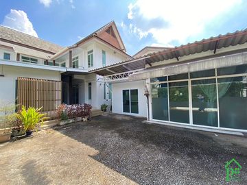 House for sale in city large area in Nong Hoi